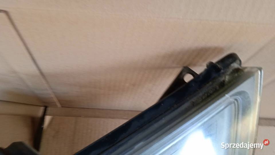 ESCAPE IV LAMPA PRZÓD LEWA XENON SOCZEWKA EU Zbierkowo sprzedam