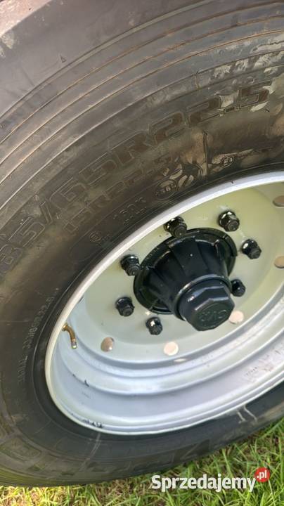 Przyczepa do bel platforma AGL 3osie do balotów łódzkie Rząśno