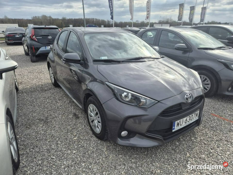 Toyota Yaris IV 2020 sprzedam