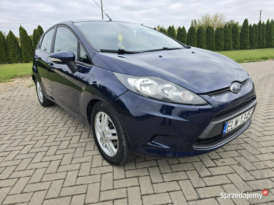 Ford Fiesta 16tdci KlimatyzacjaElSzybyHakNowy granatowy łódzkie Kutno sprzedam
