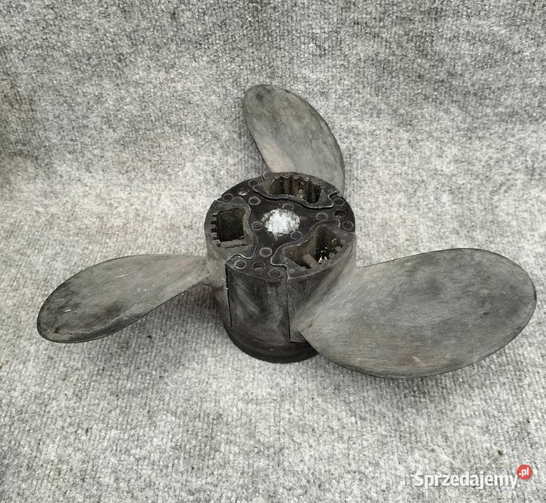 Śruba z wymiennymi płatami PIRANHA MARINE CHMB Leszno sprzedam