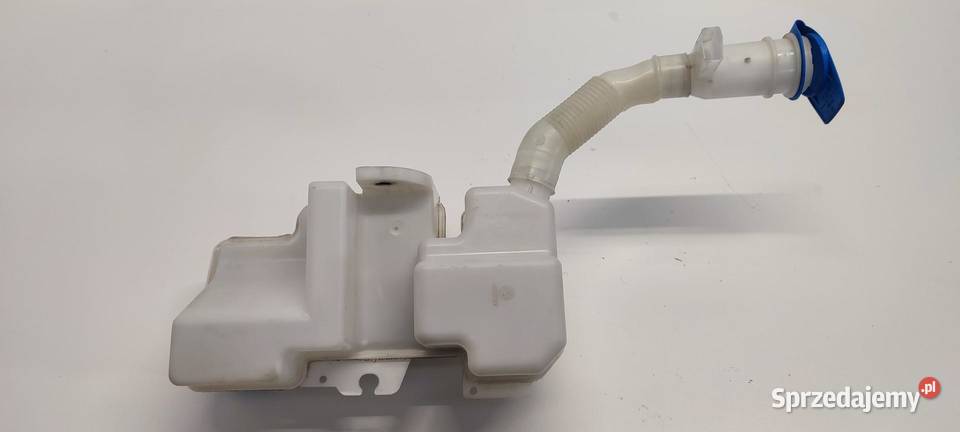 AUDI Q3 8U ZBIORNICZEK SPRYSKIWACZY 8U0956451N