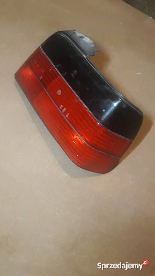 Bmw 3 e36 coupe lampa prawy tył lubelskie Wierzbica-Kolonia