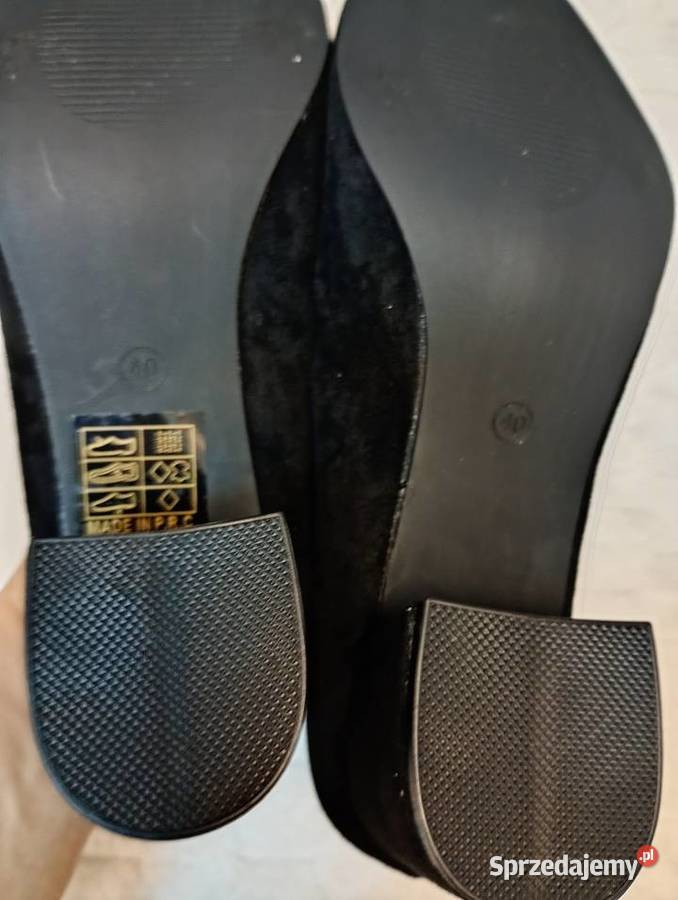 40 Leather Czarne czółenka wieczorowe ze Czółenka