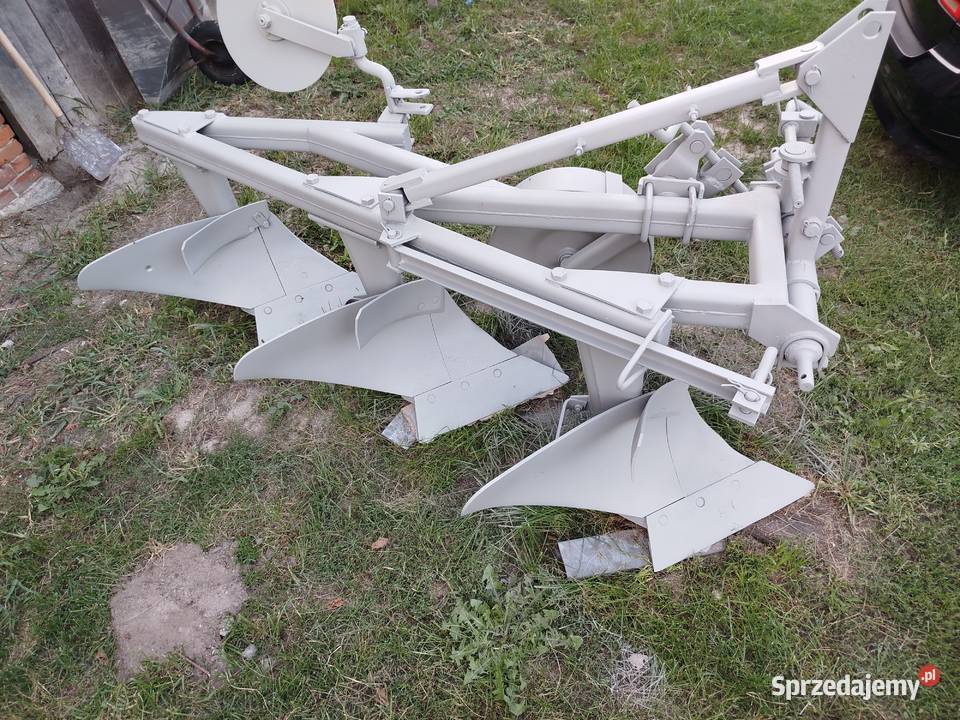 Pług 3 skibowy Unia Grudziądz łódzkie Domaniewice