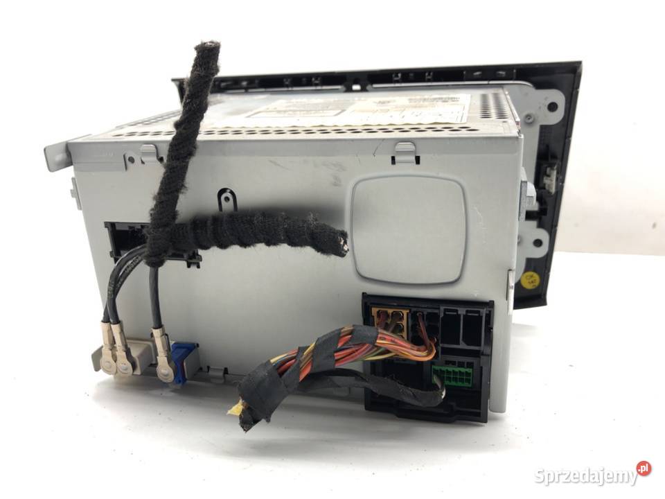 RADIO VW PASSAT B7 3C8035279L 1015 ODTWARZACZ