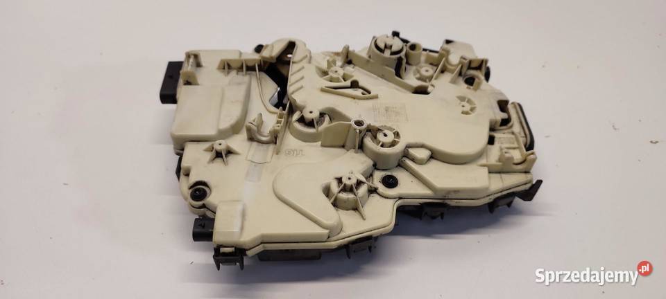 MERCEDES VITO W447 ZAMEK DRZWI PRZESUWNYCH