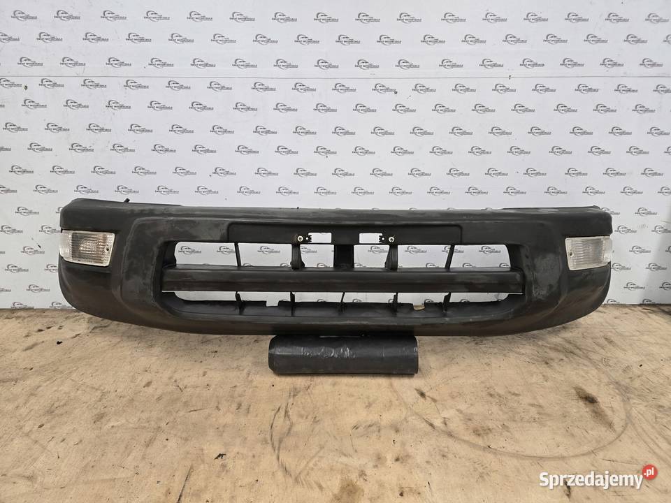 TOYOTA RAV4 I LIFT 98r zderzak przód osobowe Kielce