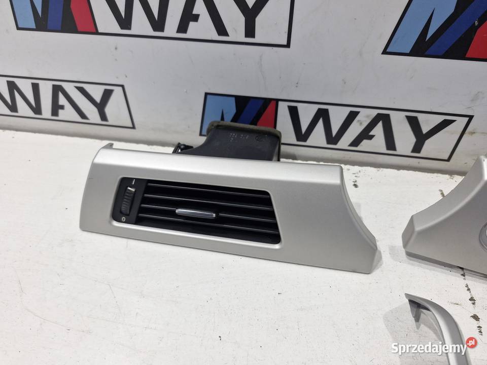 BMW E90 E91 LISTWY OZDOBNE DEKORY SREBNE NAVI