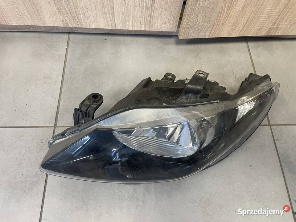 Seat Ibiza 6j1 reflektor lewy przód Kozubszczyzna