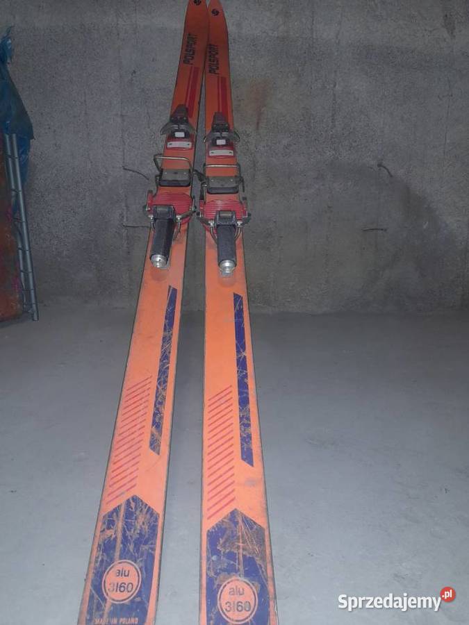 Zabytkowe narty Polsport Katowice
