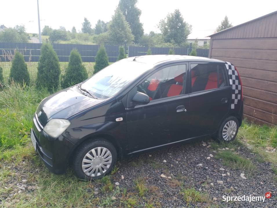 Daihatsu Cuore 10 benzyna 5 drzwi zarejestrowany Jaworzno sprzedam