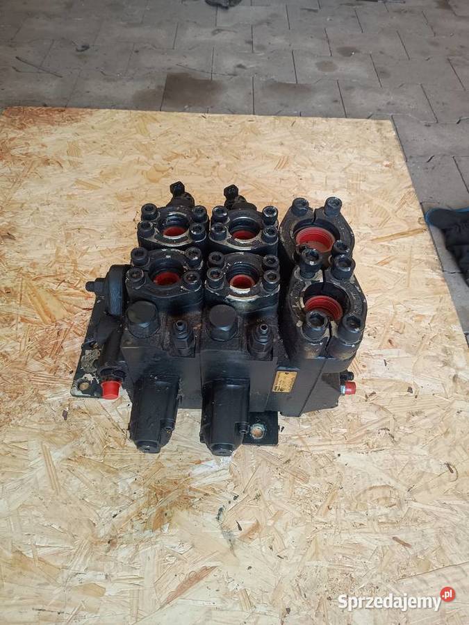 Zawór hydrauliczny Volvo L220 11445350 Staszów