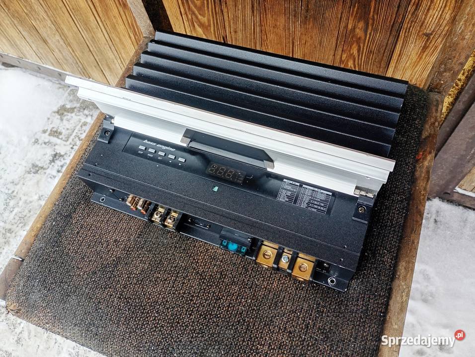 Wzmacniacz samochodowy 1 kanałowy monoblok Niegowonice