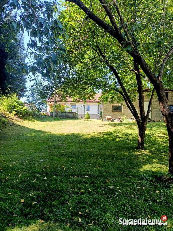 DOM Z DUŻĄ DZIAŁKĄ W JASZCZWI SPOKÓJ I KOMFORT Krosno sprzedam