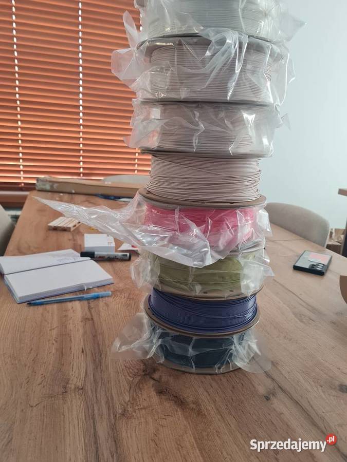 7 filamentu do drukarki 3D Pozostałe