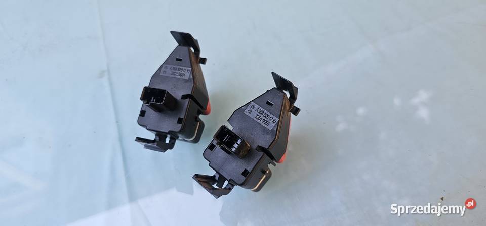 Włącznik swiateł awaryjnych mercedes w168 wielkopolskie Zbąszyń