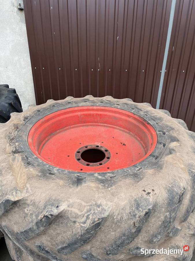 Koła do Fendt 32085 R28 46085 R38 John Deere Strzelin sprzedam