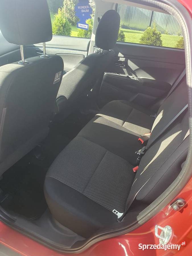 Mitsubishi Asx 2015 71000 przebieg 16 benzynagaz Różyca sprzedam