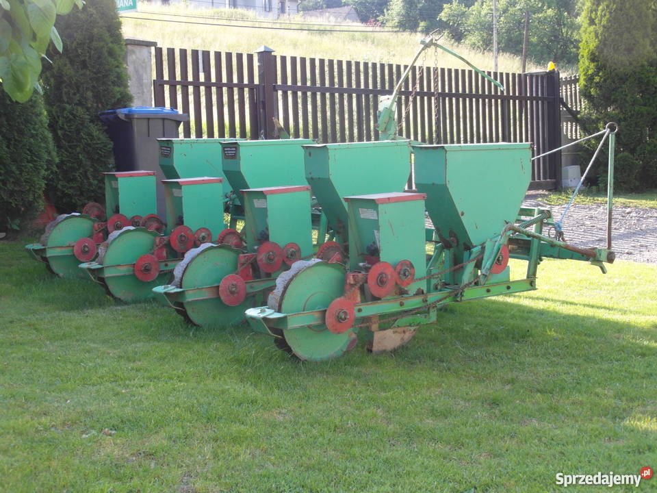 Siewnik do kukurydzy FELDHERR