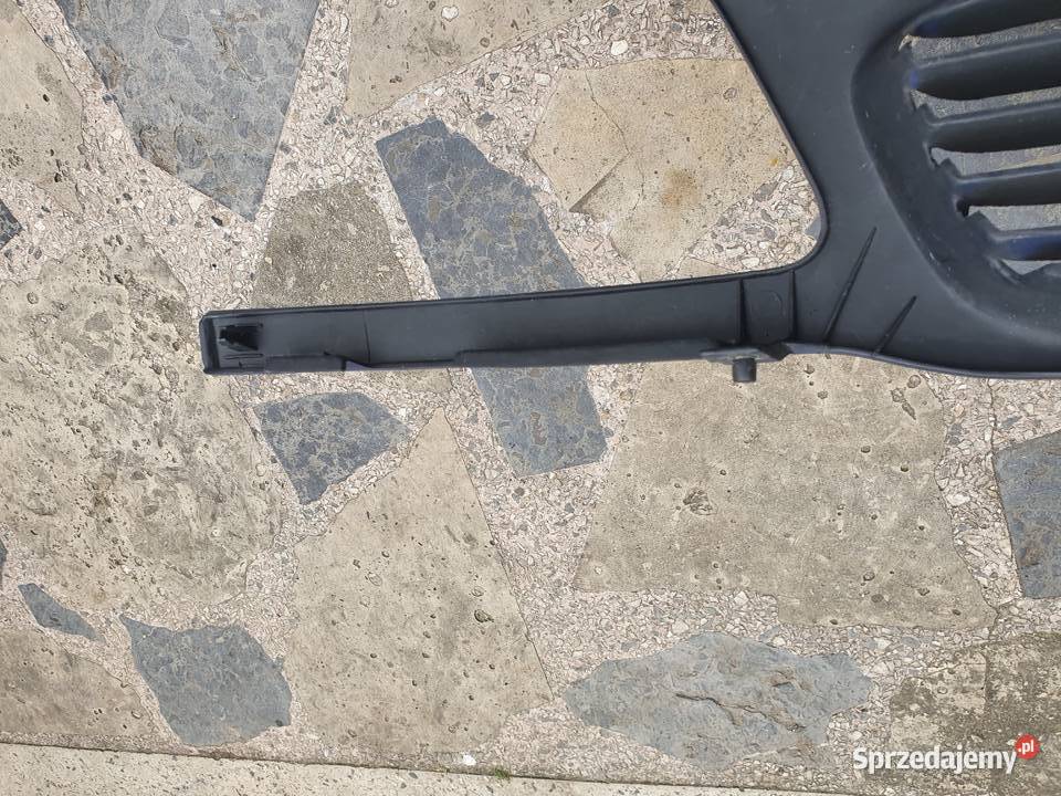 Grill atrapa chłodnicy Opel Astra F 9502 classic Rok produkcji 2002 Atrapy Kraków