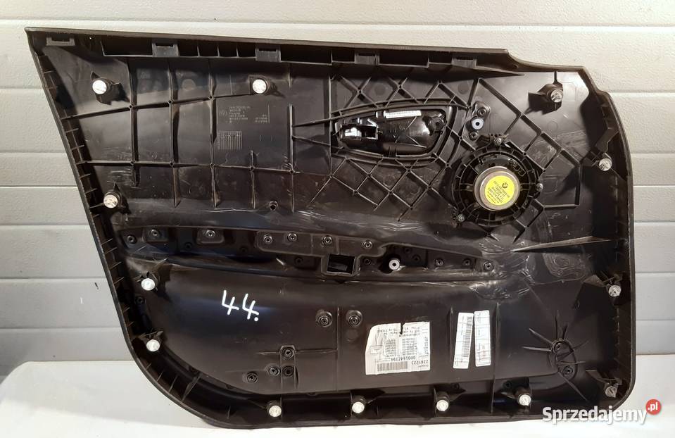 BOCZEK DRZWI PRAWY PRZÓD BMW E87 Mielęcin