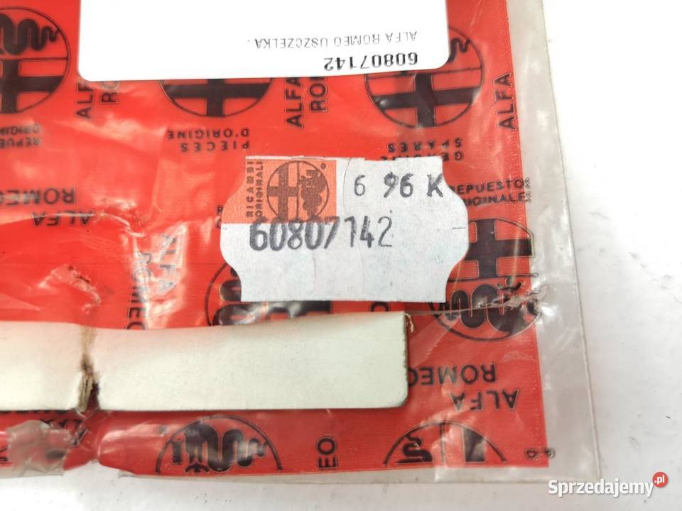 USZCZELKA POKRYWY ZAWORÓW ALFA ROMEO 164 20 8792