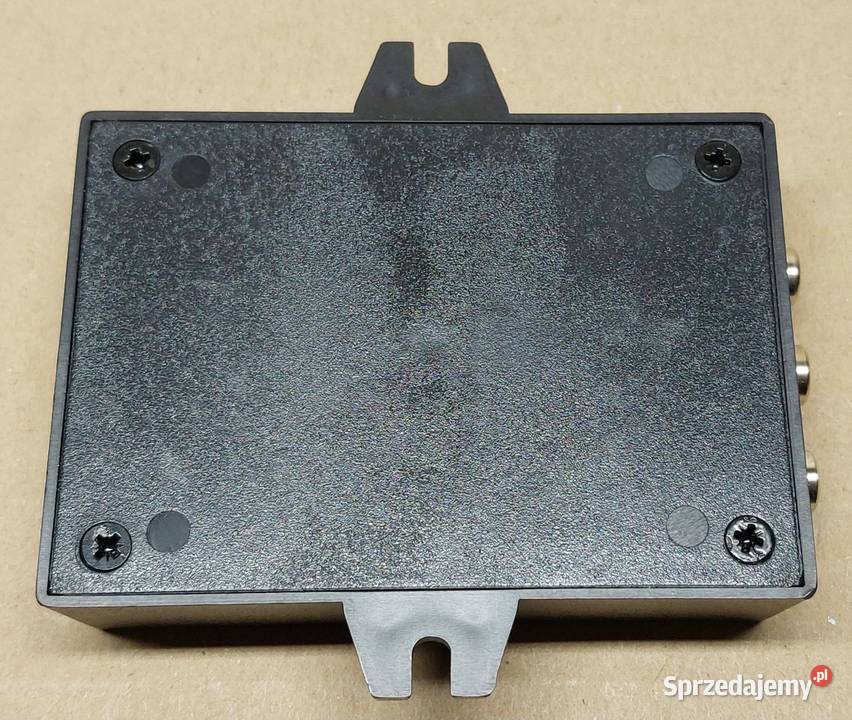 ADAPTER PCCM UNIVERSAL MULTIMEDIA INTERFACE dolnośląskie Mielęcin sprzedam