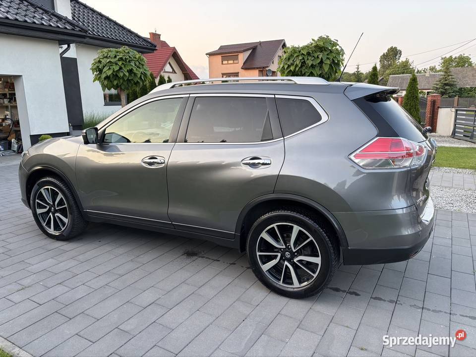 Nissan XTrail 2017r 16 diesel Rok produkcji 2017 Sieradz