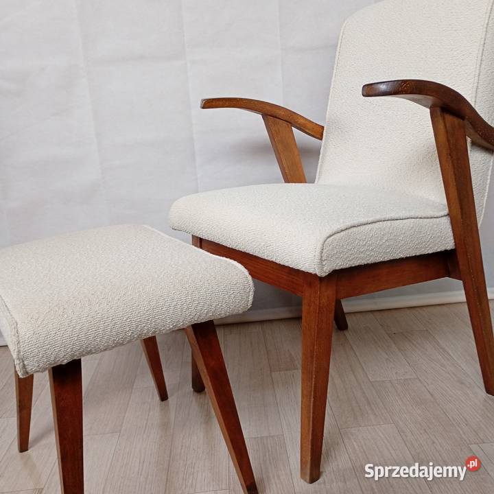 Fotel typ 300 123 M Puchała PRL z podnóżkiem Puszczykowo
