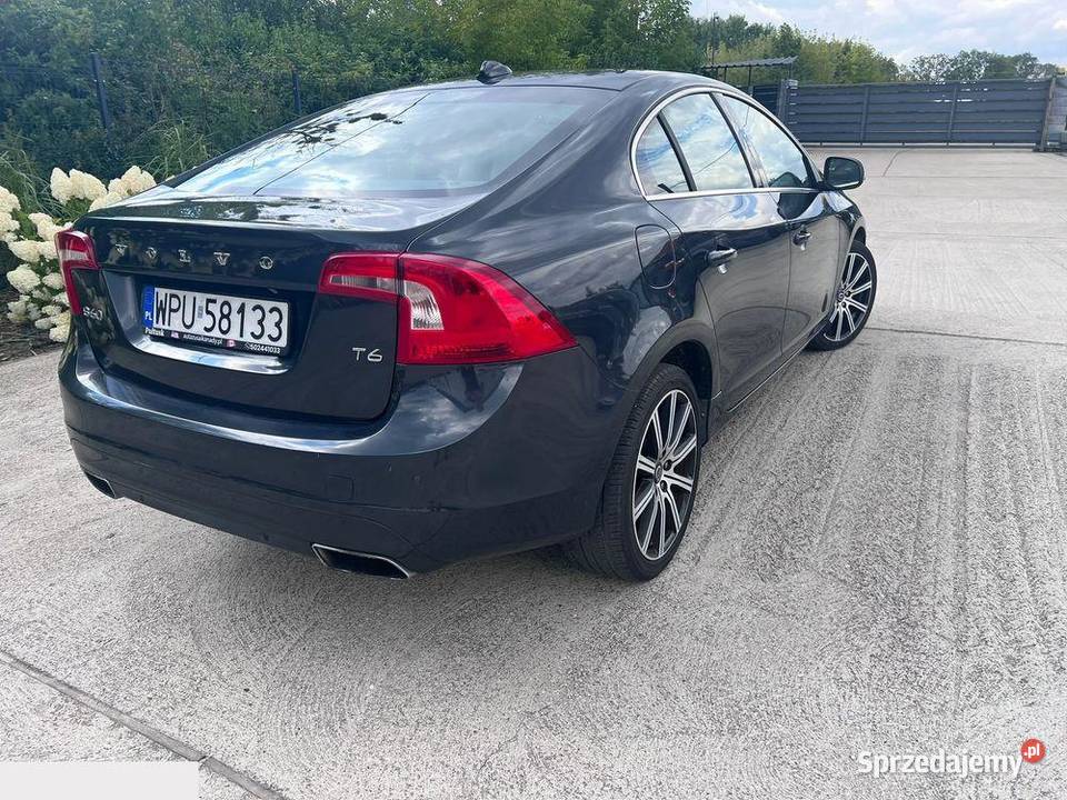 Volvo S60 PLATINUM 20 benzyna 306 2015r Pułtusk