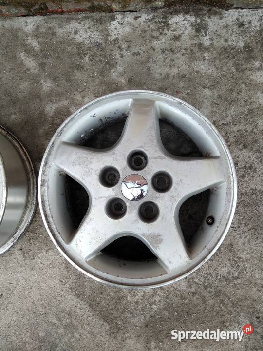 Felgi aluminiowe Mitsubishi 15 5x1143 Średnica 15" Krośniewice