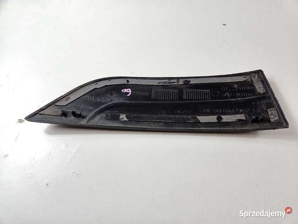 IVECO DAILY LISTWA PASA PRZEDNIEGO PRAWA Listwy i nakładki Międzychód sprzedam