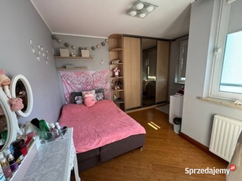 Syndyk sprzeda Nieruchomość w Gdyni Piętro 9 Gdynia