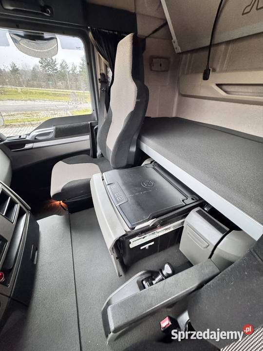 Man Tgl 8250 FVG 45 pojazdów Pomoc Drogowa Ostrowiec Świętokrzyski