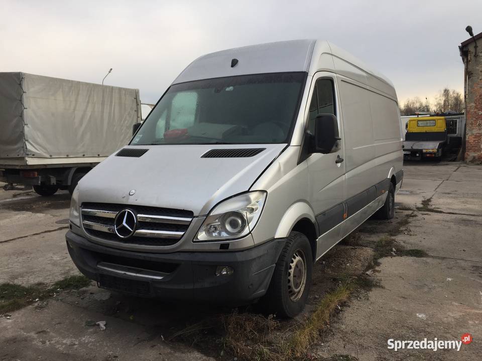 Mercedes Sprinter 318 cdi podgrzewana przednia szyba Samochody dostawcze Bolesławiec