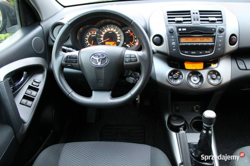 Toyota RAV4 Benzyna 158 Przebieg 120 Opłacony Lubań