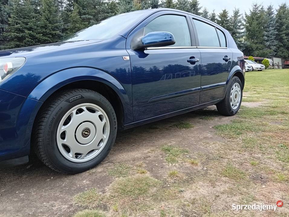 Zadbana Astra16Benzyna185Przebieg 16cm3 Łagów sprzedam