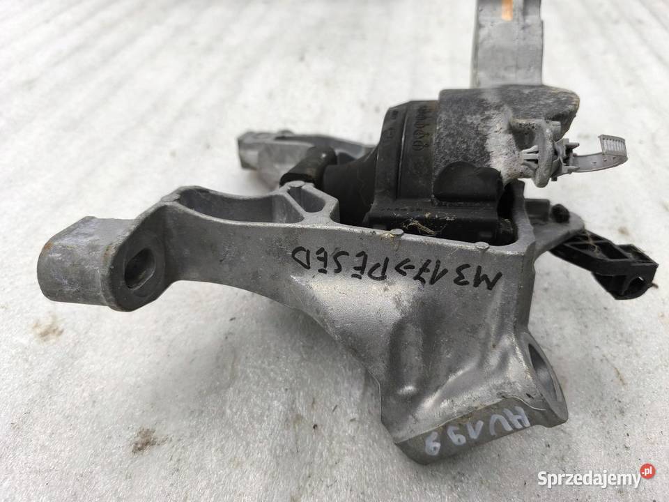 ŁAPA PODUSZKA SILNIKA MAZDA 3 III sprzedam