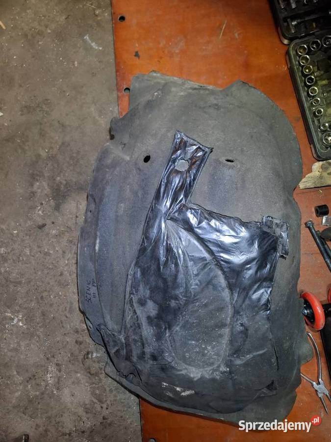 Nadkole prawe prawy przód cześć przednia Renault Przyborów