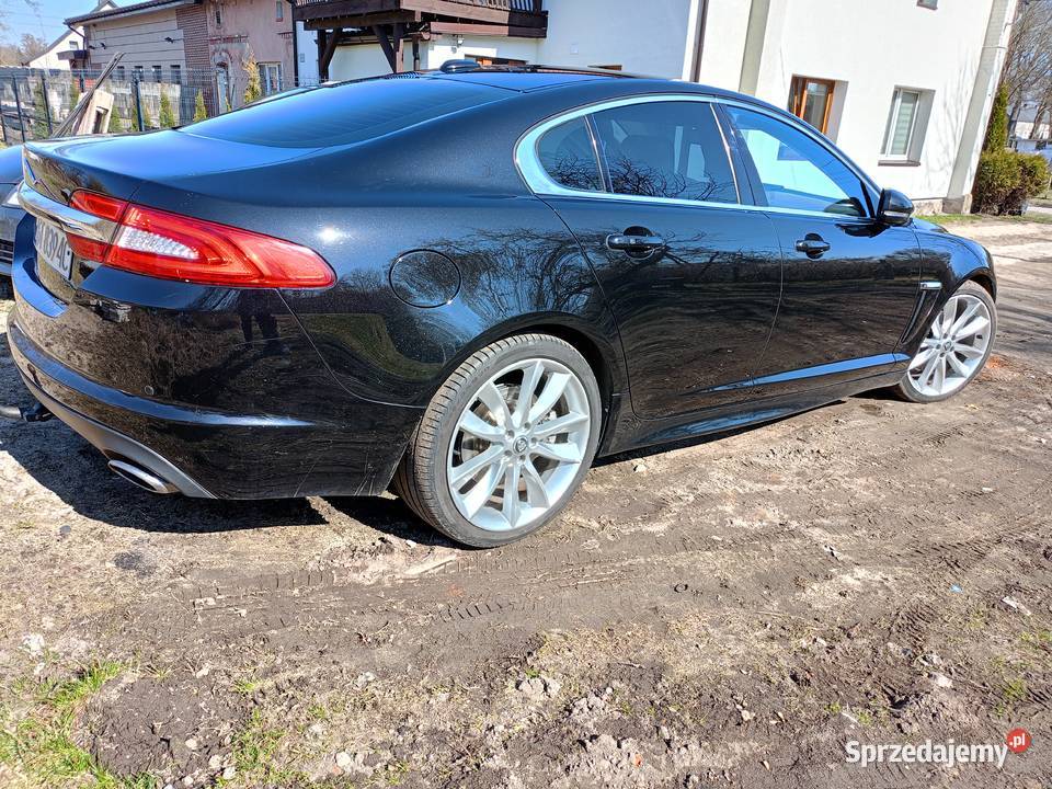 Jaguar XF 30V6D 272000km Dobra sprzedam