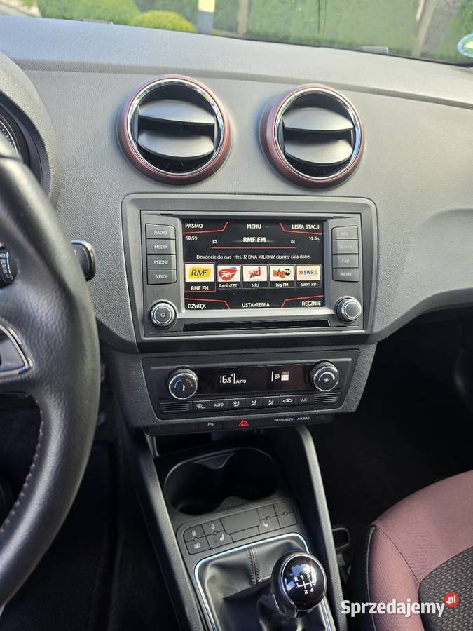 SEAT IBIZA 12 TSI 90 2015 FULL LIFT PARKTRONIC Ibiza śląskie Kochcice