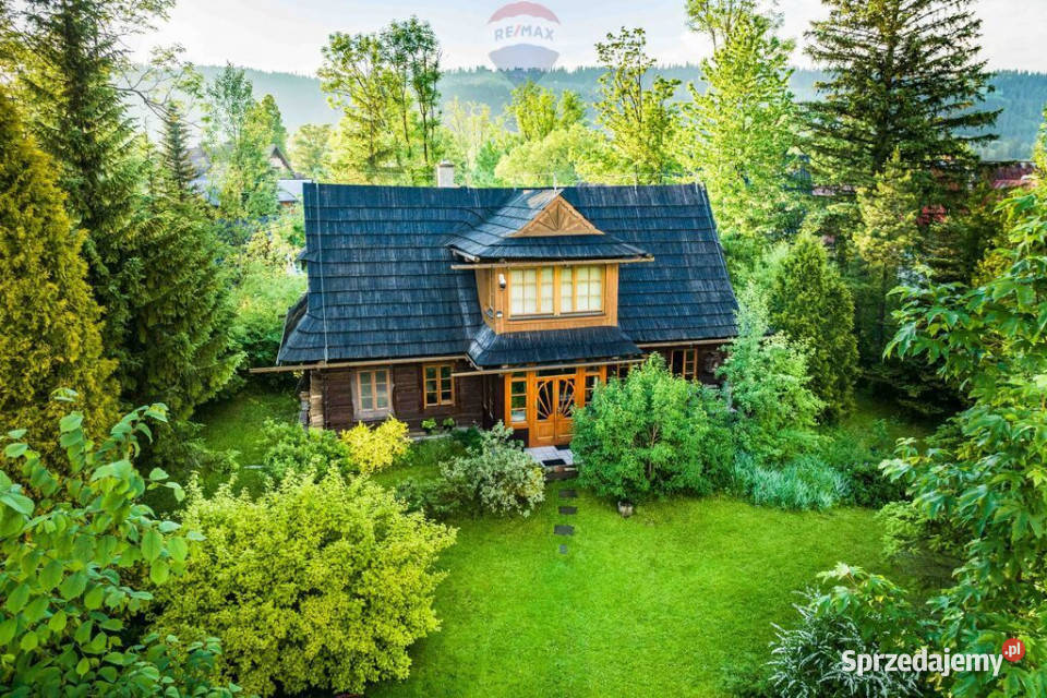 Zabytkowa willa z duszą artystyczną i widokiem drewno Zakopane