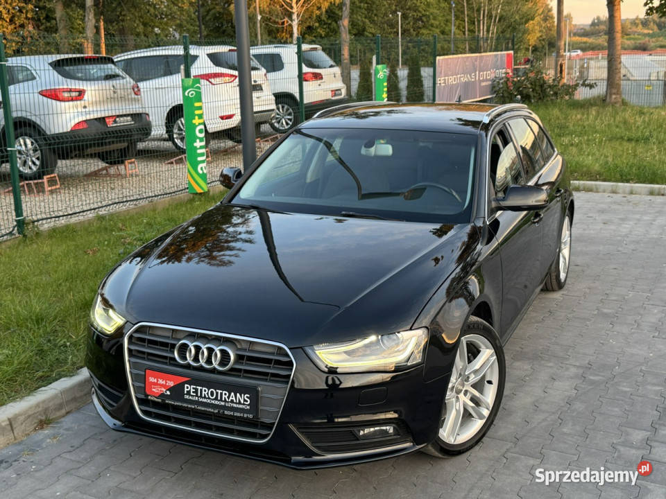 Audi A4 20 TDI 143 LIFT LED Nawigacja Grzane ABS