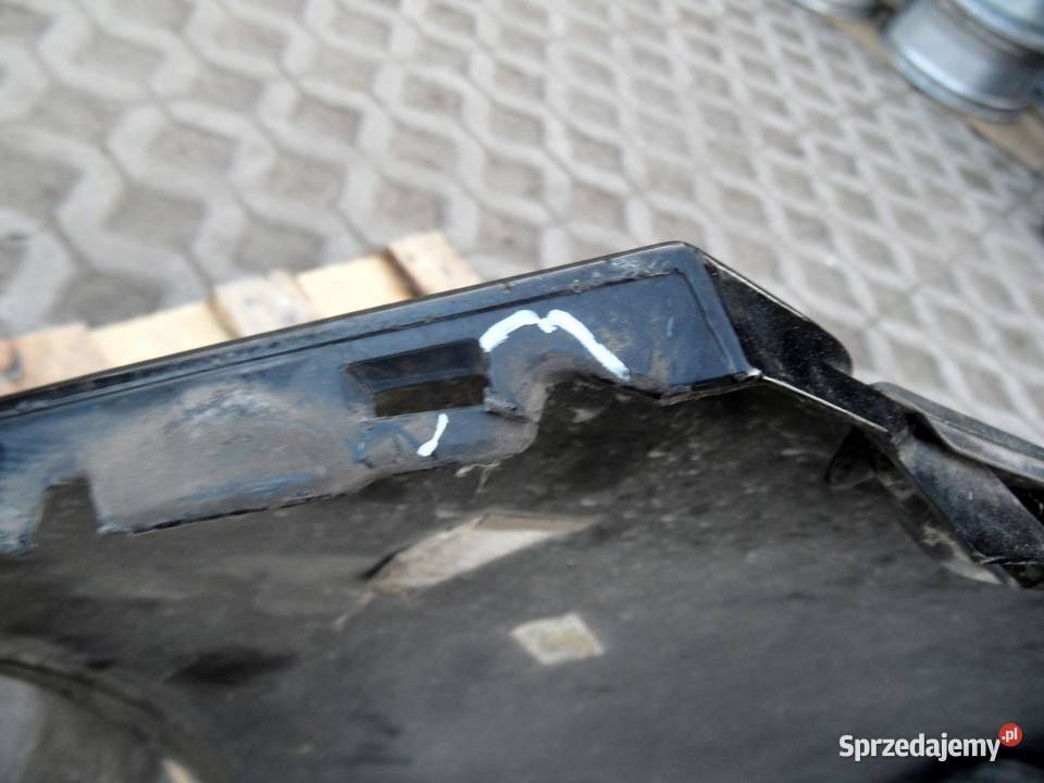 RENAULT CLIO IV 14r zderzak przód świętokrzyskie