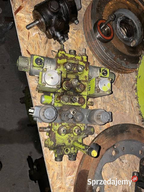 Claas mega dominator rozdzielacz hydrauliczny wielkopolskie Jastrzębniki