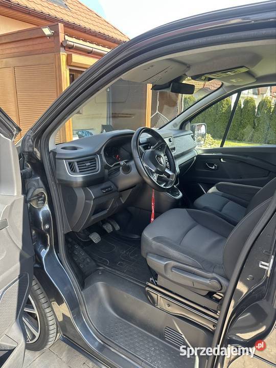 Renault Trafic Long 9 osobowy Trafic Kielce