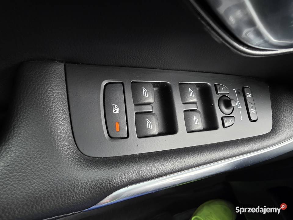 Volvo v40 D4 190 automat bezwypadkowy opłacony czujnik zmierzchu Lublin