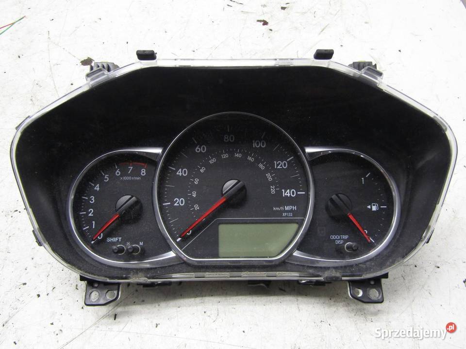 LICZNIK ZEGARY 13 VVTi TOYOTA YARIS III LIFT