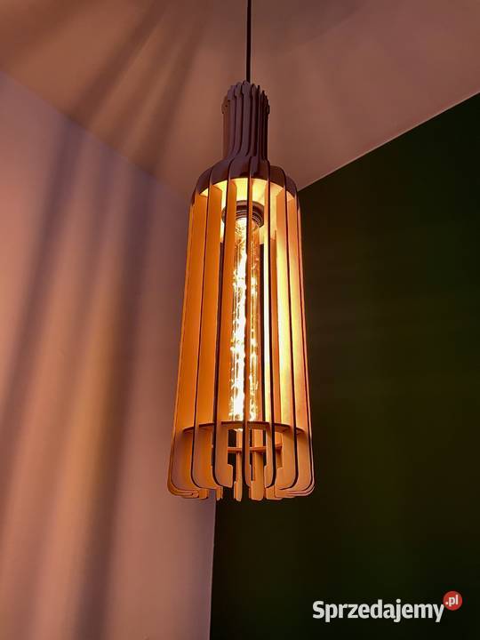 Abażur drewniany lampa dekoracyjna w kształcie Tarnów